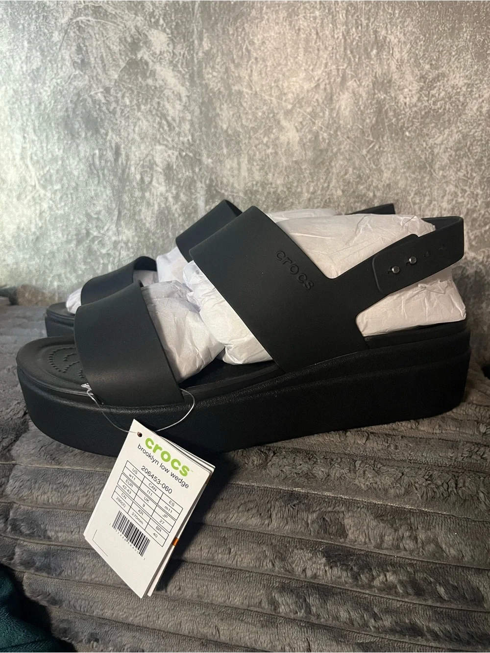 Crocs Women’s Black Brooklyn low wedge nwt sz 11